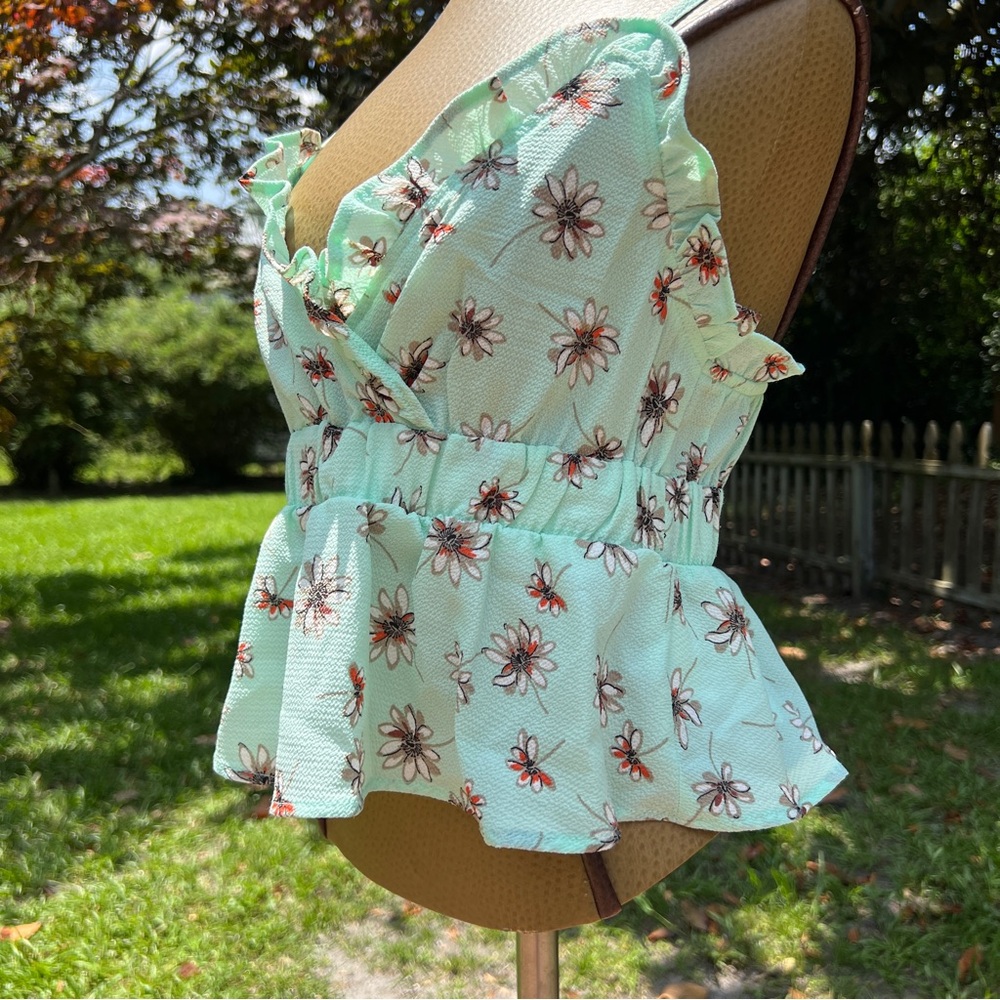 Vero Moda Floral Ruffle Top - Picture 5 of 15